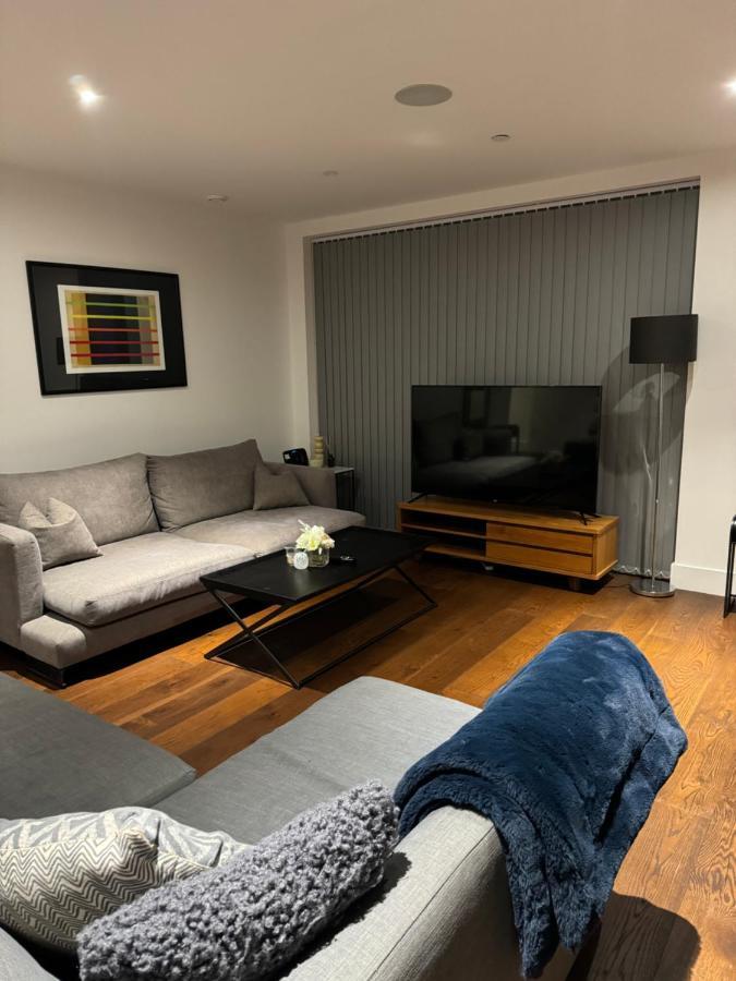 2 Bed 2 Bath - Amazing Views Of London And River Thames ภายนอก รูปภาพ
